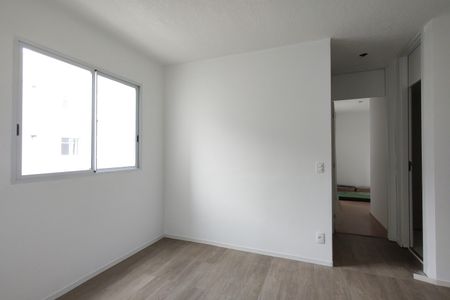 Sala de apartamento para alugar com 2 quartos, 48m² em Taquara, Rio de Janeiro