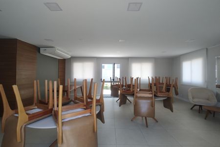 Apartamento para alugar com 48m², 2 quartos e 1 vagaÁrea comum - Salão de festas