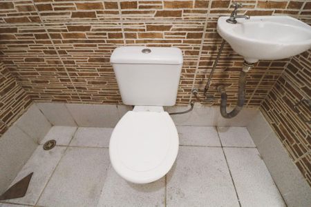 Casa para alugar com 60m², 1 quarto e sem vagaBanheiro da Suíte