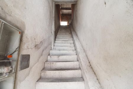 Casa para alugar com 60m², 1 quarto e sem vagaEntrada