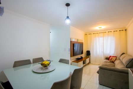 Sala de apartamento à venda com 2 quartos, 49m² em Cidade Sao Jorge, Santo André