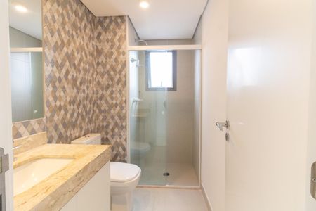 Apartamento para alugar com 156m², 4 quartos e 2 vagas Apartamento para alugar com 156m², 4 quartos e 2 vagasBanheiro 3