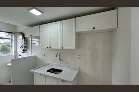 Apartamento à venda com 58m², 2 quartos e 1 vagaCozinha