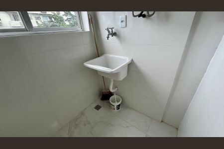 Apartamento à venda com 58m², 2 quartos e 1 vagaÁrea de Serviço