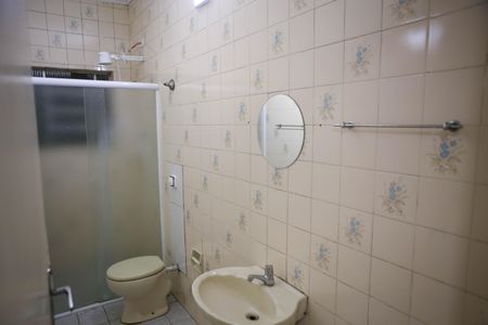 Casa para alugar com 60m², 2 quartos e sem vagaBanheiro