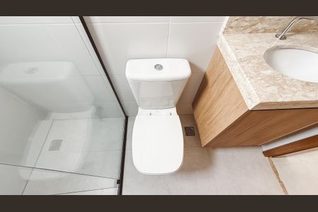 Apartamento para alugar com 47m², 2 quartos e 1 vaga Apartamento para alugar com 47m², 2 quartos e 1 vagaBanheiro