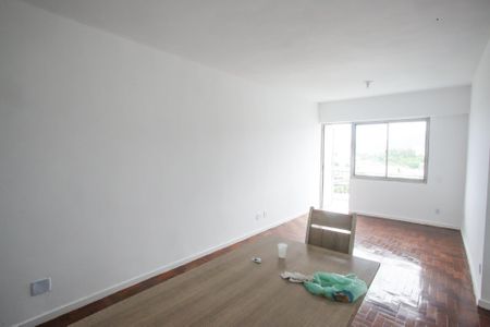 Sala de apartamento para alugar com 2 quartos, 70m² em Taquara, Rio de Janeiro