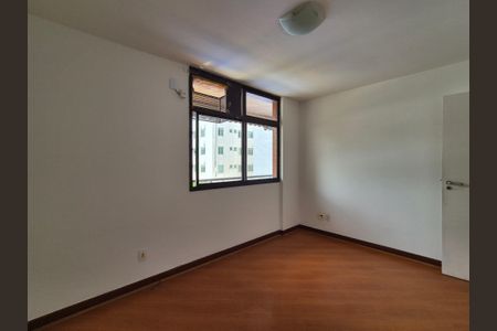 Apartamento à venda com 82m², 2 quartos e 1 vaga Apartamento à venda com 82m², 2 quartos e 1 vagaSuíte 2