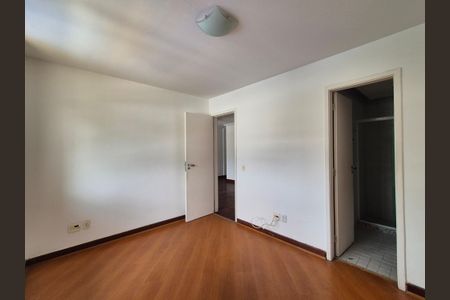 Apartamento à venda com 82m², 2 quartos e 1 vaga Apartamento à venda com 82m², 2 quartos e 1 vagaSuíte 2