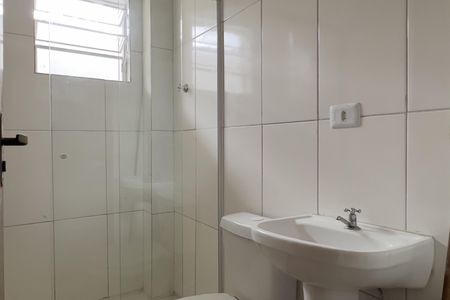 Banheiro de apartamento para alugar com 1 quarto, 40m² em Jardim Irene, Guarulhos