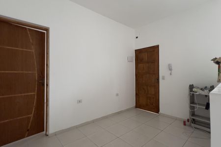 Sala de apartamento para alugar com 1 quarto, 40m² em Jardim Irene, Guarulhos