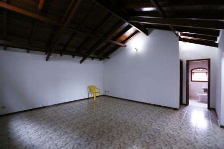 Casa para alugar com 580m², 4 quartos e 8 vagas Casa para alugar com 580m², 4 quartos e 8 vagasSótão 3