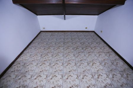 Casa para alugar com 580m², 4 quartos e 8 vagasSótão 2