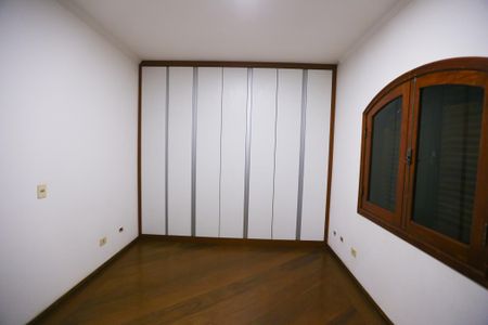 Casa para alugar com 580m², 4 quartos e 8 vagas Casa para alugar com 580m², 4 quartos e 8 vagasQuarto 3