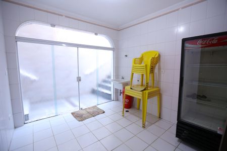 Casa para alugar com 580m², 4 quartos e 8 vagas Casa para alugar com 580m², 4 quartos e 8 vagasÁrea de Serviço