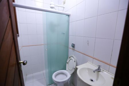 Casa para alugar com 580m², 4 quartos e 8 vagas Casa para alugar com 580m², 4 quartos e 8 vagasBanheiro de serviço