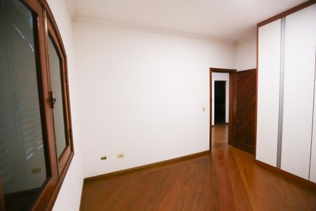 Casa para alugar com 580m², 4 quartos e 8 vagas Casa para alugar com 580m², 4 quartos e 8 vagasQuarto 2