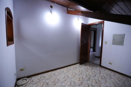 Casa para alugar com 580m², 4 quartos e 8 vagasSótão 1