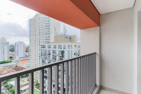 Varanda de kitnet/studio para alugar com 1 quarto, 25m² em Santo Amaro, São Paulo