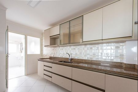 Apartamento à venda com 102m², 3 quartos e 3 vagasCozinha 