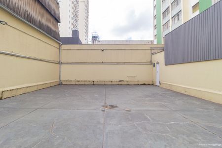 Apartamento à venda com 110m², 2 quartos e sem vagaÁrea comum