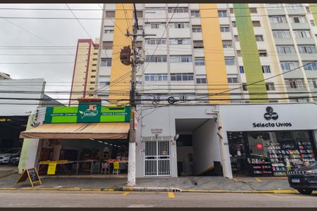 Apartamento à venda com 110m², 2 quartos e sem vagaFachada