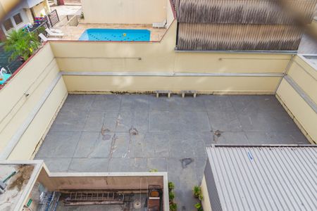 Apartamento à venda com 110m², 2 quartos e sem vagaÁrea comum