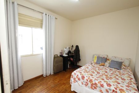 Quarto 2 de apartamento à venda com 3 quartos, 100m² em Calafate, Belo Horizonte