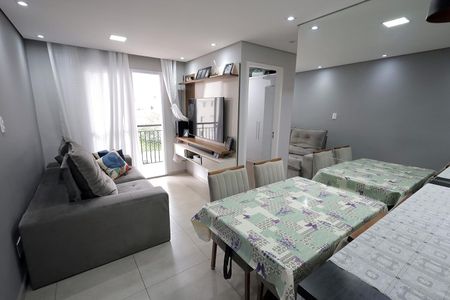 Apartamento à venda com 46m², 2 quartos e 1 vaga Apartamento à venda com 46m², 2 quartos e 1 vagaSala