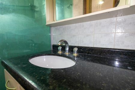 Apartamento para alugar com 73m², 3 quartos e 2 vagasBanheiro da Suíte