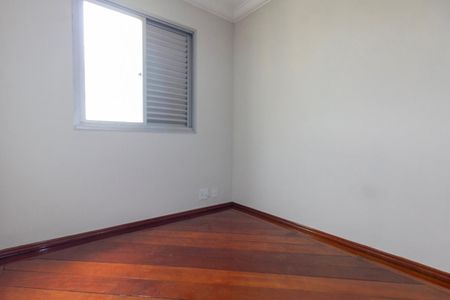 Apartamento para alugar com 73m², 3 quartos e 2 vagasQuarto 2