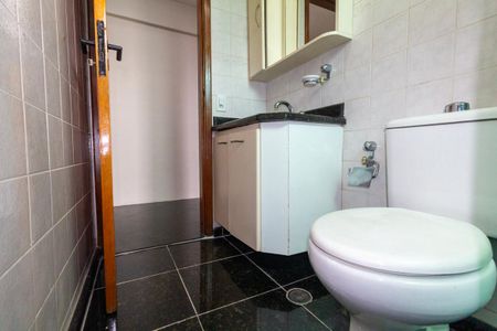 Apartamento para alugar com 73m², 3 quartos e 2 vagasBanheiro Social