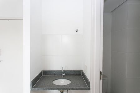 Apartamento para alugar com 26m², 1 quarto e sem vaga Apartamento para alugar com 26m², 1 quarto e sem vagaBanheiro