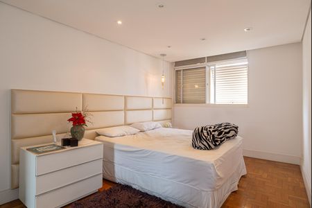 Suíte de apartamento para alugar com 3 quartos, 130m² em Liberdade, São Paulo