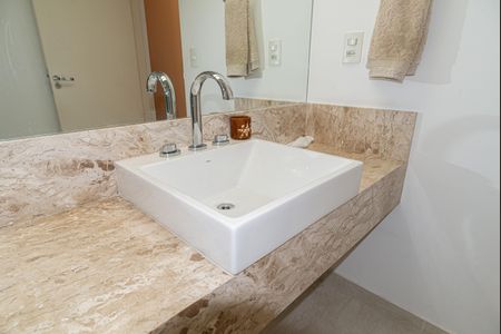 Apartamento para alugar com 130m², 3 quartos e 1 vagaBanheiro 2