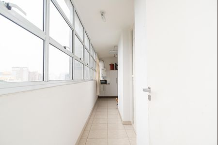 Apartamento para alugar com 130m², 3 quartos e 1 vagaÁrea de Serviço