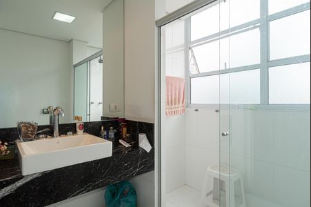 Apartamento para alugar com 130m², 3 quartos e 1 vagaBanheiro da Suíte