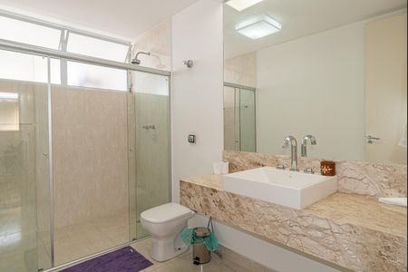 Apartamento para alugar com 130m², 3 quartos e 1 vagaBanheiro 2