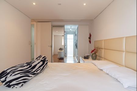 Apartamento para alugar com 130m², 3 quartos e 1 vagaSuíte