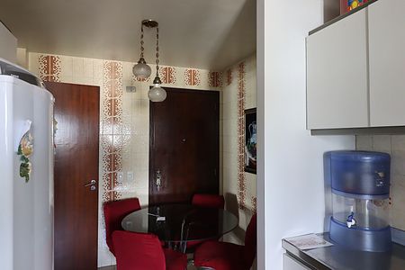 Apartamento à venda com 224m², 2 quartos e 2 vagasCozinha