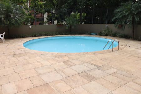 Apartamento à venda com 224m², 2 quartos e 2 vagasÁrea comum - Piscina
