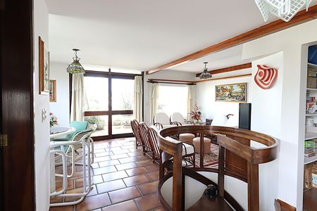 Apartamento à venda com 224m², 2 quartos e 2 vagasCobertura Salão de festa 