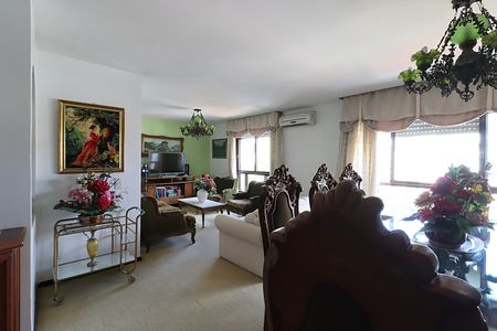 Apartamento à venda com 224m², 2 quartos e 2 vagasSala