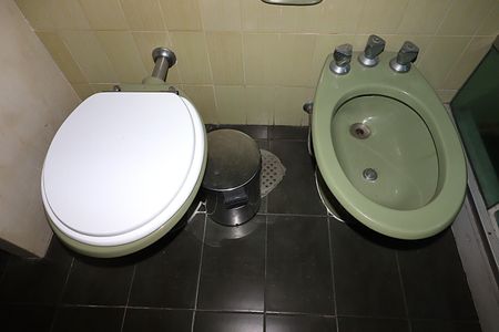 Apartamento à venda com 224m², 2 quartos e 2 vagasBanheiro social