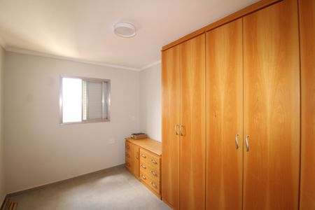 Quarto 1 de apartamento para alugar com 2 quartos, 56m² em Parada Inglesa, São Paulo