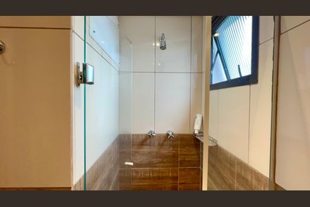 Apartamento para alugar com 50m², 1 quarto e 1 vaga Apartamento para alugar com 50m², 1 quarto e 1 vagaBanheiro da Suíte