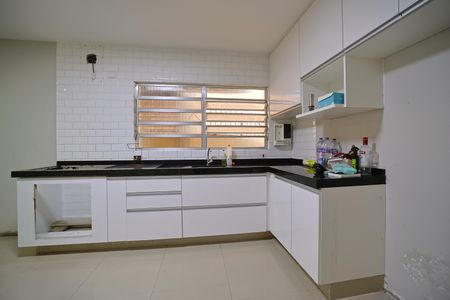 Casa à venda com 130m², 3 quartos e 3 vagasCozinha