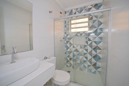 Casa à venda com 130m², 3 quartos e 3 vagasBanheiro