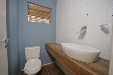 Lavabo de casa à venda com 3 quartos, 130m² em Vila Rio Branco, São Paulo