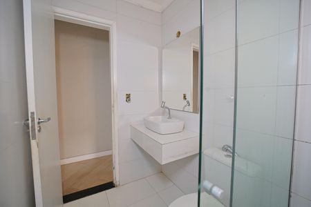 Casa à venda com 130m², 3 quartos e 3 vagasBanheiro